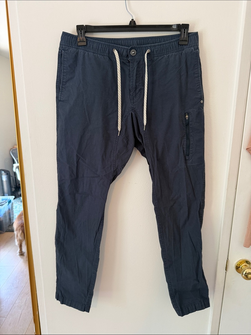 Vuori Men's Navy Casual Pants